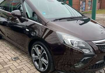 Opel Zafira 168.000 km 8.590 &euro; Berlin 13086