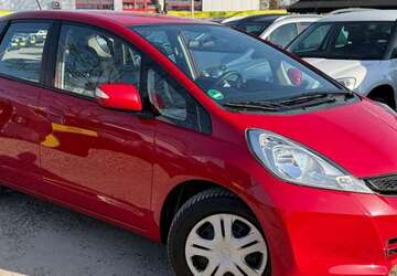 Honda Jazz 50.258 km 10.690 &euro; Berlin 13089