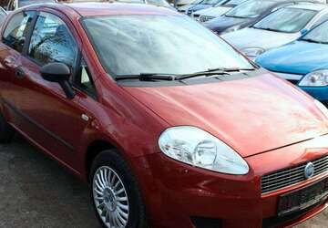 Fiat Grande Punto 104.600 km 2.499 &euro; Berlin 13057