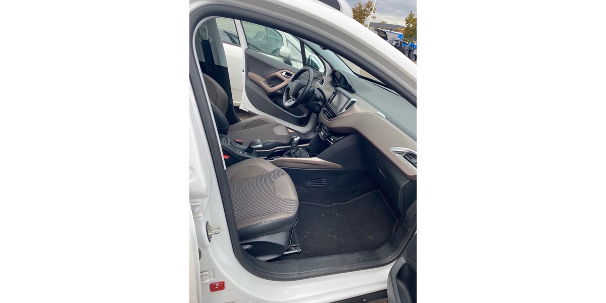 Peugeot 2008 122.000 km 7.000 &euro; Falkensee 14612