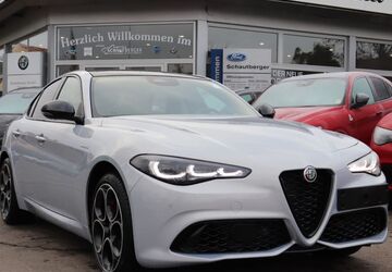Alfa Romeo Giulia 8.500 km 54.888 &euro; Potsdam 14482