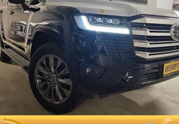 Toyota Land Cruiser 15 km 169.761 &euro; Berlin 10785