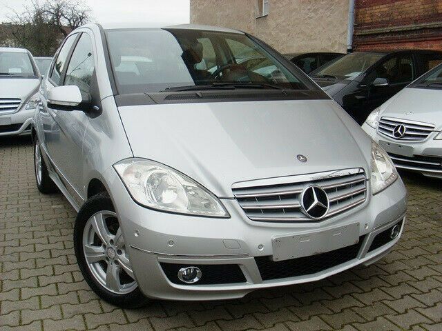 Mercedes-Benz A 180 73.132 km 5.990 &euro; Berlin-Schöneberg 12101