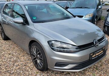 VW Golf 275.597 km 6.500 &euro; Potsdam 14480