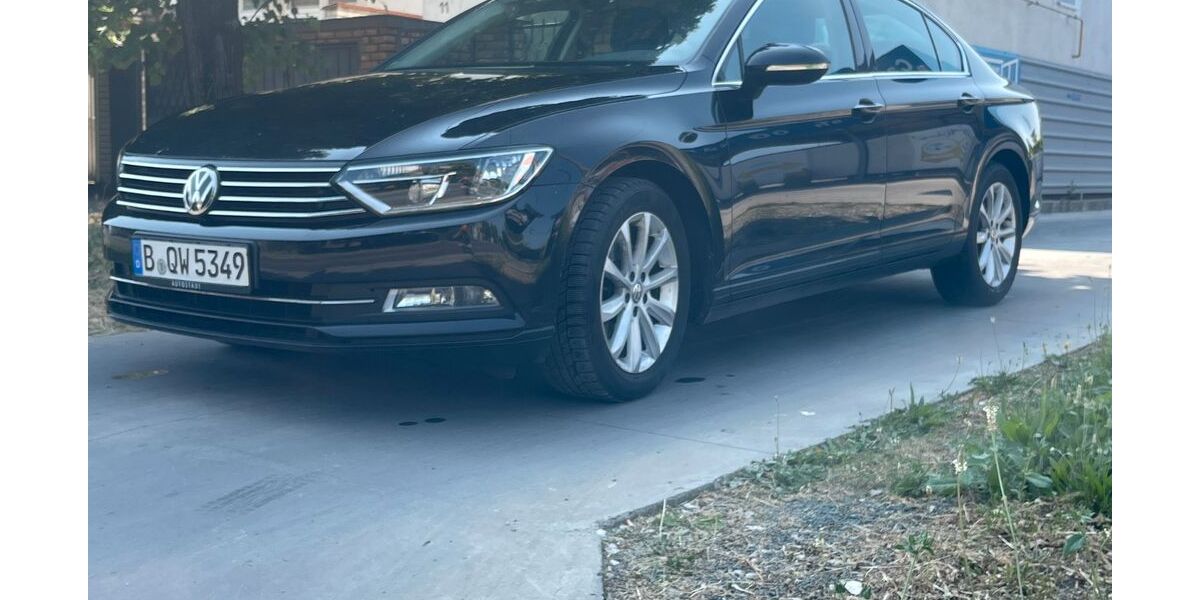 VW Passat 104.000 km 14.400 &euro; Berlin 12103