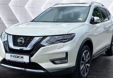 Nissan X-Trail 72.000 km 22.990 &euro; Berlin 13051