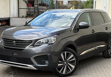 Peugeot 5008 210.000 km 11.299 &euro; Berlin 12057