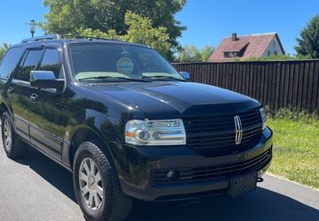 Lincoln Navigator 99.000 km 15.900 &euro; DAHLEWITZ 15827
