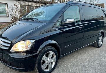 Mercedes-Benz Viano 299.800 km 14.300 &euro; Berlin 12681