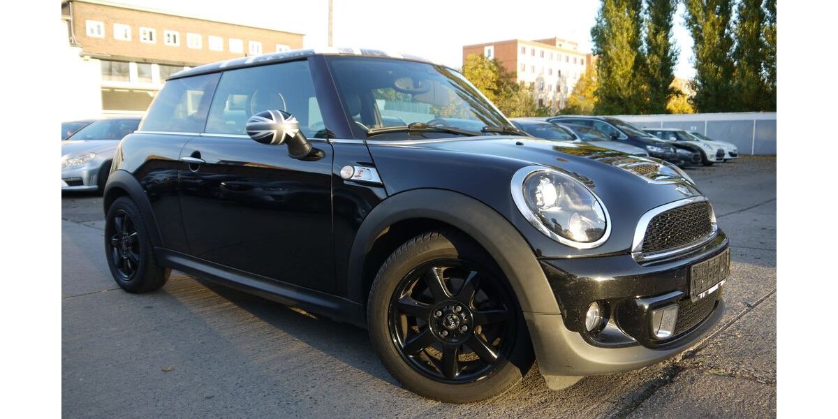 Mini Cooper SD 251.000 km 6.999 &euro; Berlin 12439