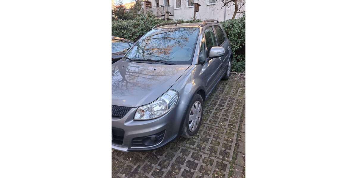 Suzuki SX4 78.500 km 7.600 &euro; Charlottenburg (Berlin) 10625