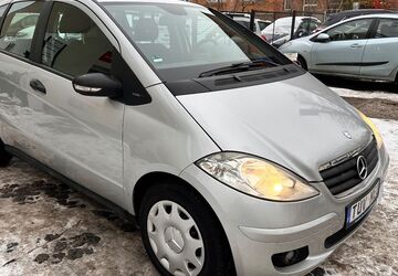 Mercedes-Benz A 180 115.000 km 3.890 &euro; Berlin 13403