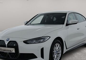 BMW i4 14.111 km 36.400 &euro; Berlin 14057