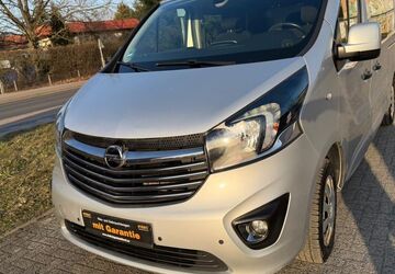 Opel Vivaro 210.000 km 14.800 &euro; Berlin 13158