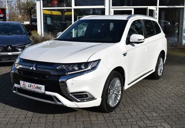 Mitsubishi Outlander 82.082 km 20.690 &euro; Berlin 12683