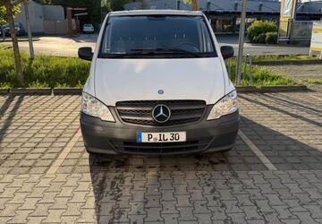 Mercedes-Benz Vito 221.800 km 4.990 &euro; Potsdam 14467