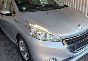 Peugeot 208 81.433 km 9.900 &euro; Berlin 12277