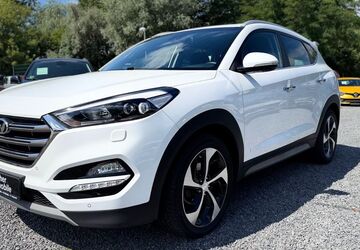 Hyundai TUCSON 99.086 km 13.990 &euro; Potsdam 14482