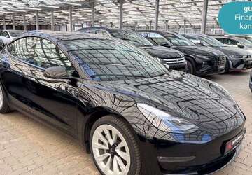 Tesla Model 3 68.938 km 34.990 &euro; Ludwigsfelde bei Berlin 14974