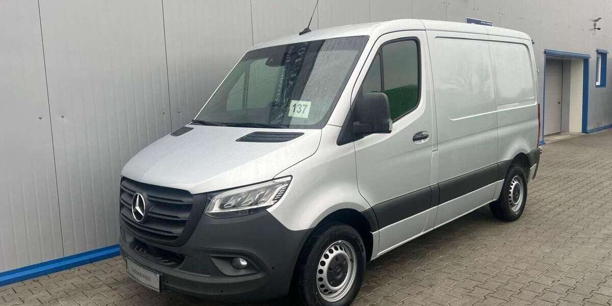 Mercedes-Benz Sprinter 218.305 km 22.499 &euro; Berlin 13055