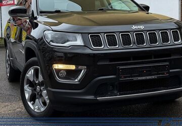 Jeep Compass 94.091 km 15.990 &euro; Berlin - Pankow 13187