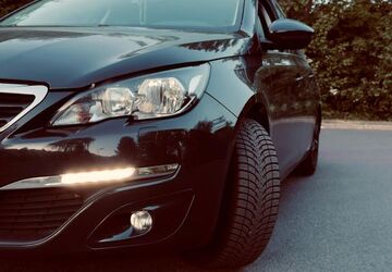 Peugeot 308 105.000 km 6.000 &euro; Berlin 12349