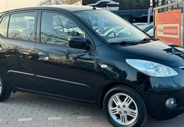 Hyundai i10 33.211 km 7.490 &euro; BERLIN 13127