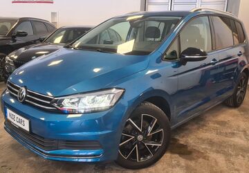 VW Touran 63.677 km 22.990 &euro; Nauen 14641
