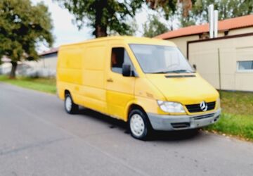 Mercedes-Benz Sprinter 179.887 km 2.950 &euro; Berlin 13629