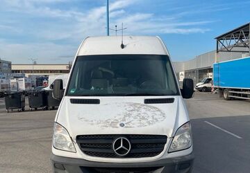 Mercedes-Benz Sprinter 253.000 km 5.950 &euro; Berlin 10553