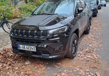 Jeep Compass 2.400 km 37.000 &euro; Berlin 10961