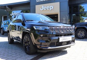 Jeep Compass 16.460 km 29.990 &euro; Potsdam 14482