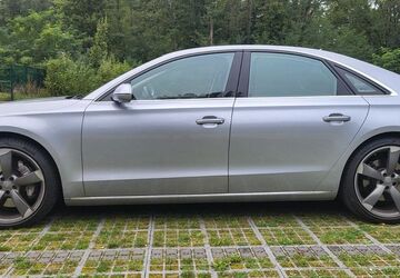 Audi A8 195.000 km 21.299 &euro; Berlin 12099