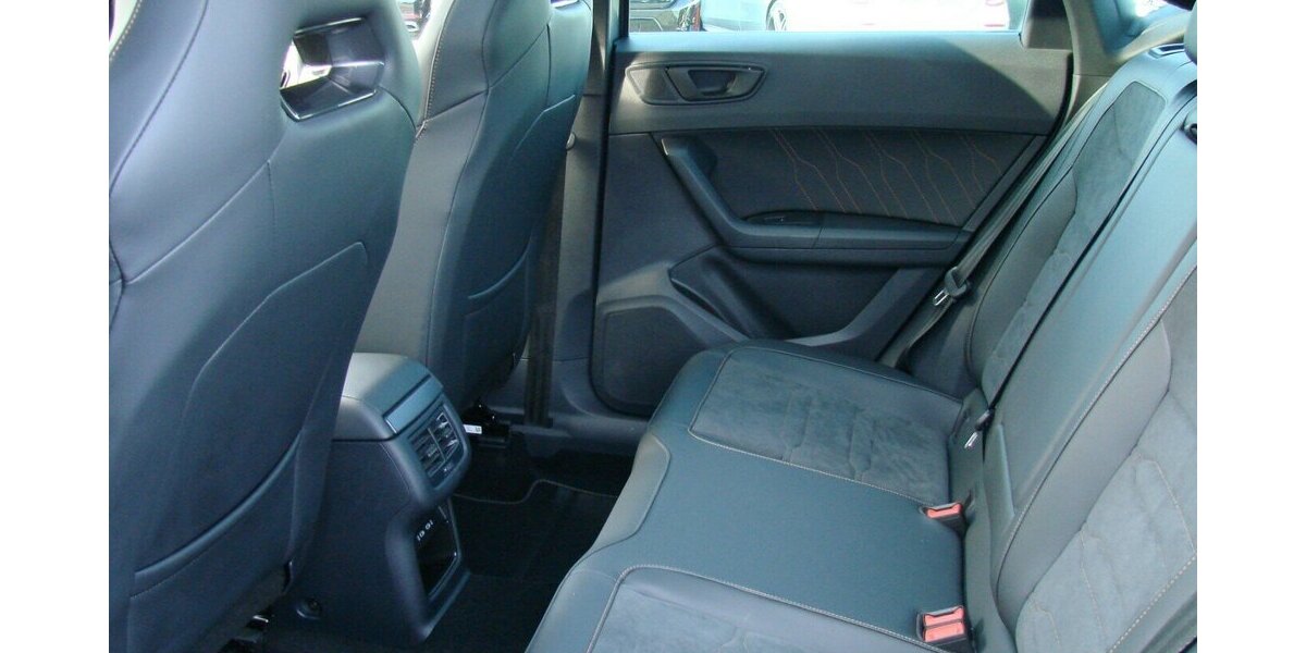 Cupra Ateca 2,0TSi VZ 4Drive ACC Pano AHK LED 9.390 km 36.980 &euro; Falkensee 14612