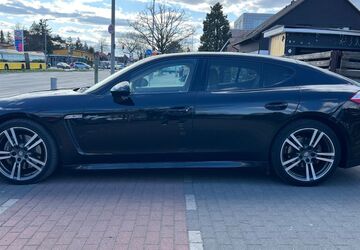 Porsche Panamera 266.000 km 21.900 &euro; Berlin 12349
