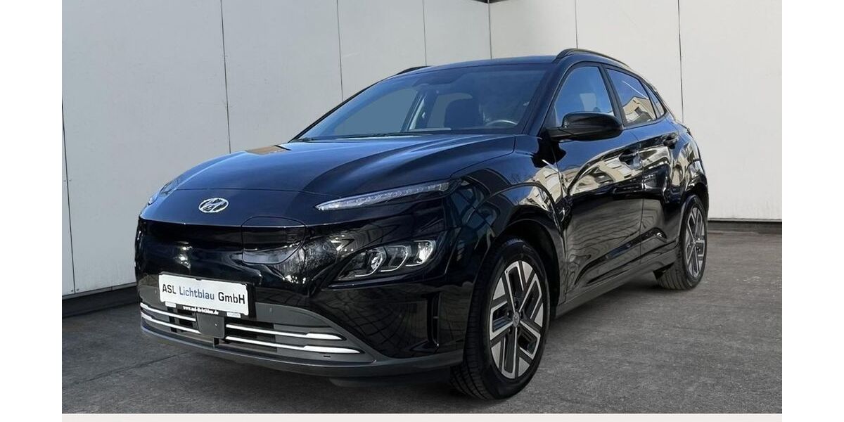 Hyundai KONA 37.251 km 22.990 &euro; Potsdam 14469