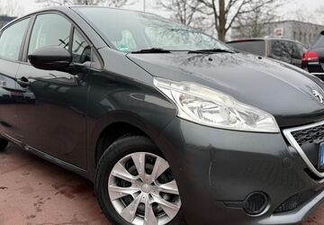 Peugeot 208 133.000 km 3.490 &euro; berlin 12681