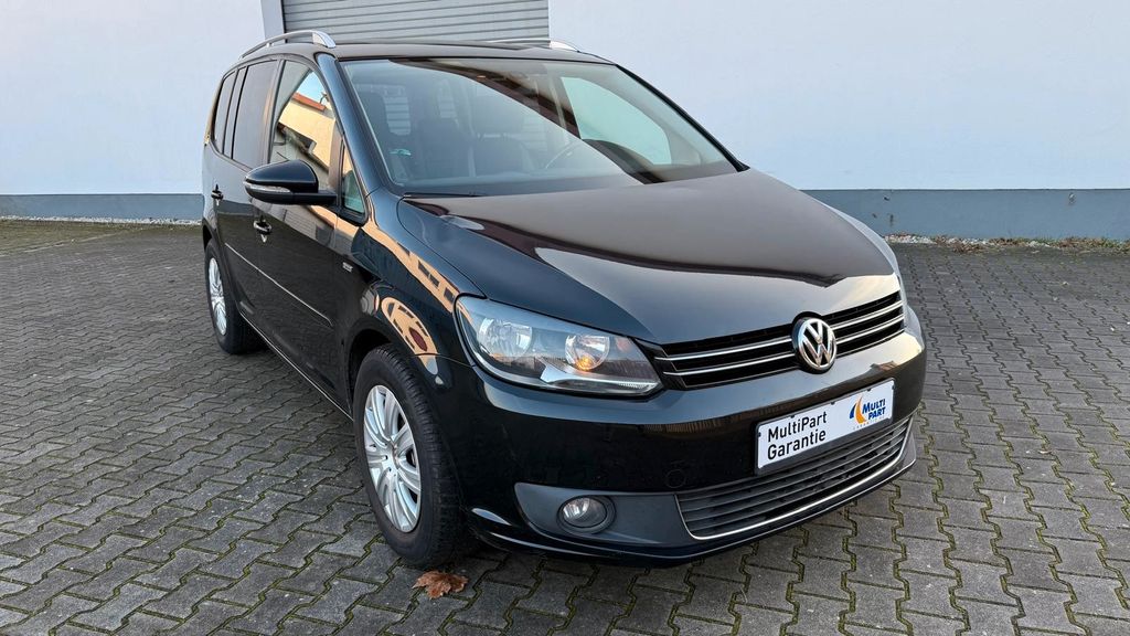 VW Touran 182.388 km 6.200 &euro; Berlin 13088
