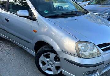 Nissan Almera 142.547 km 3.990 &euro; Berlin 13089