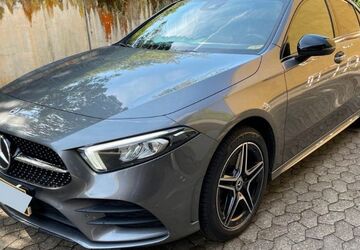 Mercedes-Benz A 250 147.891 km 16.500 &euro; Berlin 10178