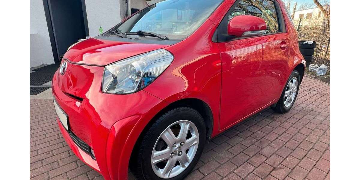 Toyota iQ 166.000 km 3.490 &euro; Berlin 12349
