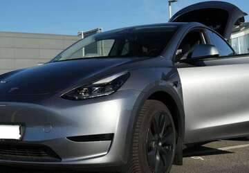 Tesla Model Y 41.000 km 40.900 &euro; Berlin, Stadt 12159