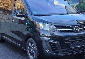 Opel Zafira Life 8.175 km 35.900 &euro; Berlin 10787