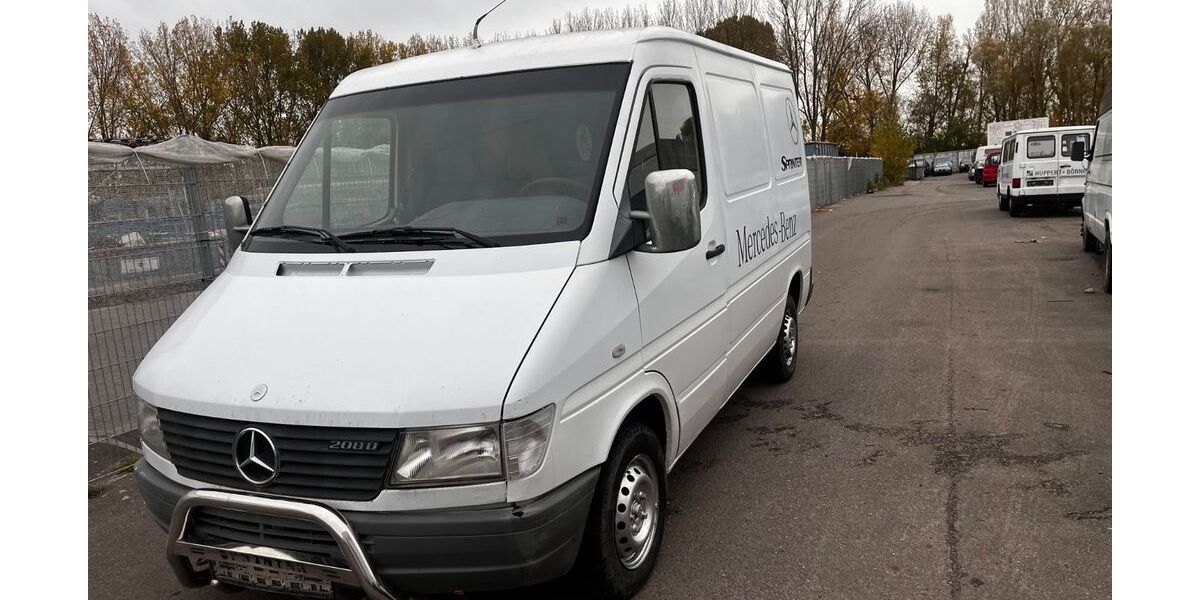 Mercedes-Benz Sprinter 245.000 km 4.399 &euro; berlin 13089