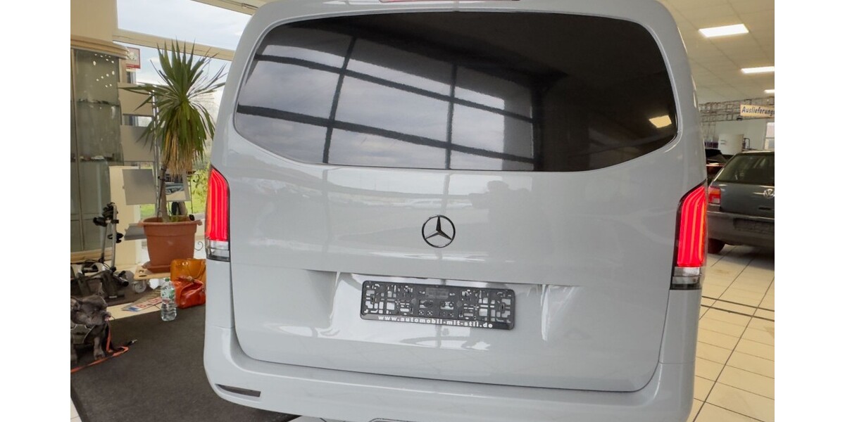 Mercedes-Benz Vito 114 CDI 15.651 km 43.990 &euro; Berlin 10178