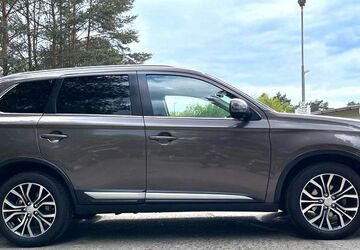 Mitsubishi Outlander 78.500 km 16.000 &euro; Potsdam 14480