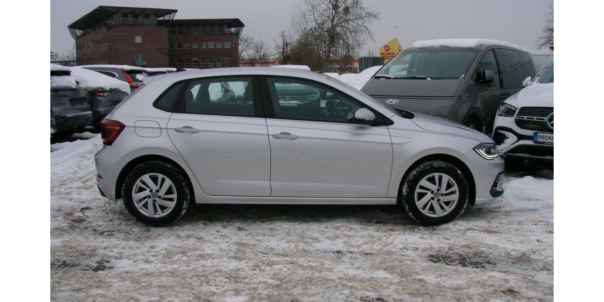 VW Polo VI 1.0TSi Style ACC IQ-LIGHT BMT DSG 19.923 km 18.980 &euro; Falkensee 14612