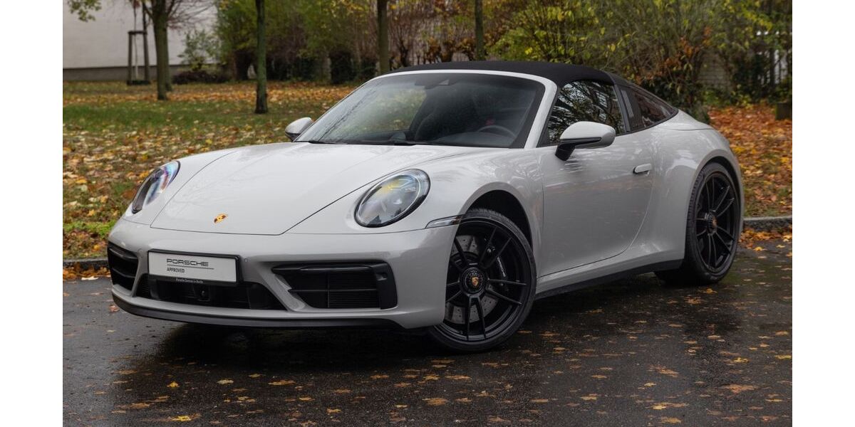 Porsche 992 21.829 km 175.530 &euro; Berlin 10587