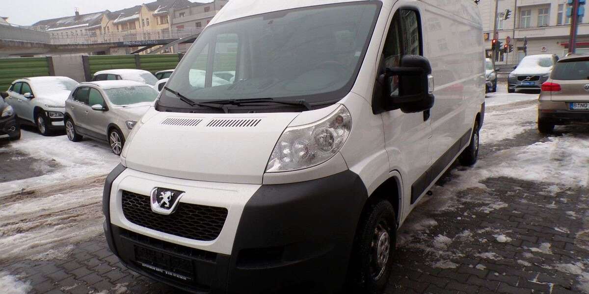 Peugeot Boxer 112.000 km 8.990 &euro; Berlin 12347