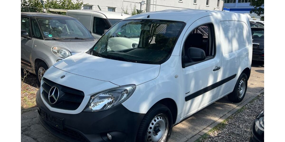 Mercedes-Benz Citan 165.000 km 6.499 &euro; BERLIN 13409